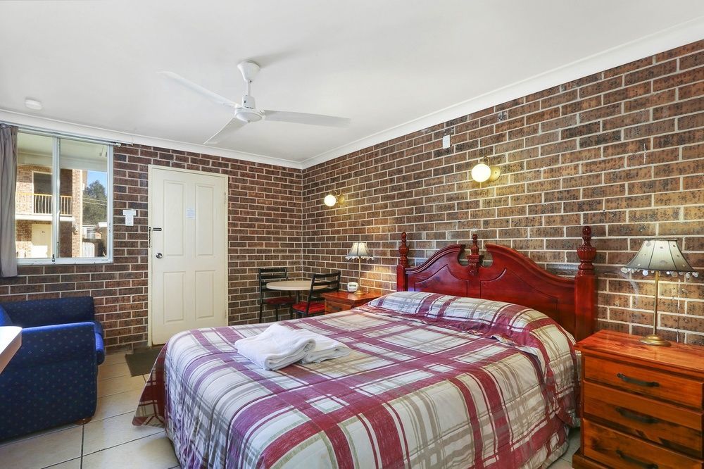 Buccaneer Motel Entrance Bagian luar foto